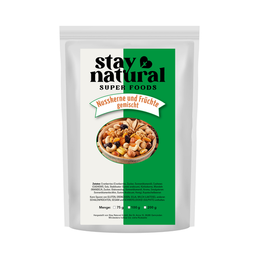 Nusskerne und Früchte gemischt