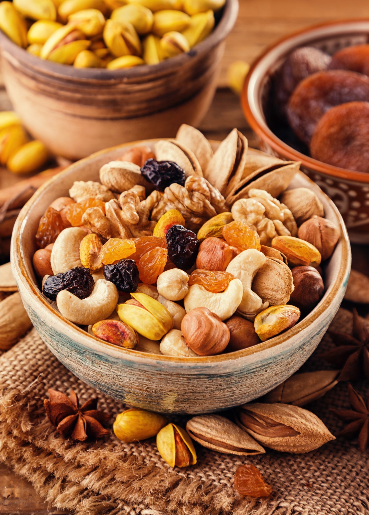 Nusskerne und Früchte gemischt